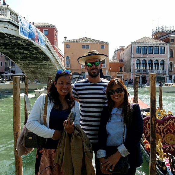 Meet your Posher, Sheila - Picture 3 of 3